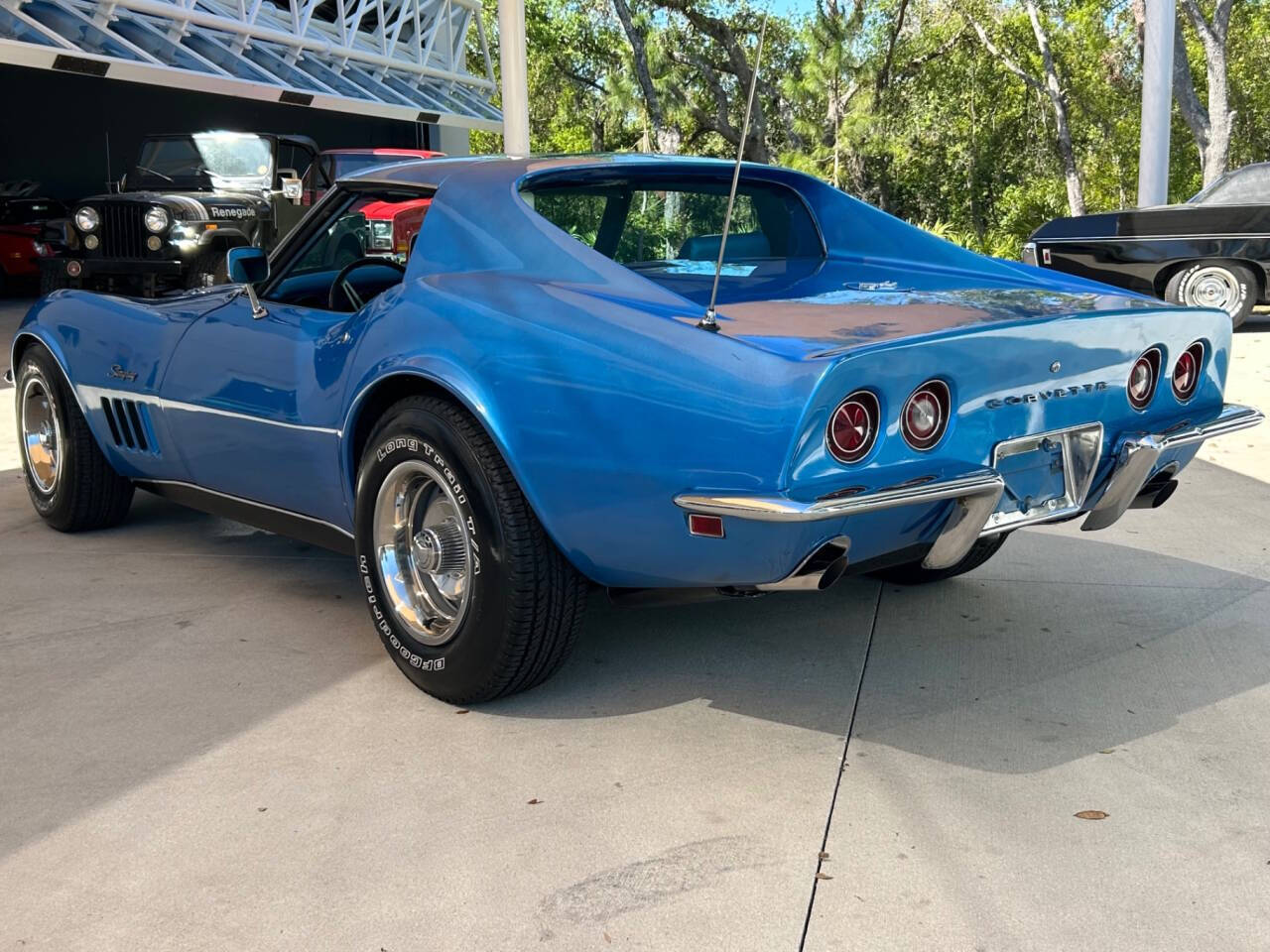Chevrolet-Corvette-1969-Hatchback-6