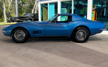 Chevrolet-Corvette-1969-Hatchback-7