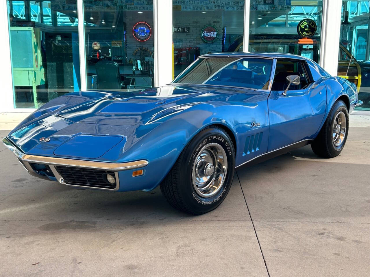 Chevrolet-Corvette-1969-Hatchback-8