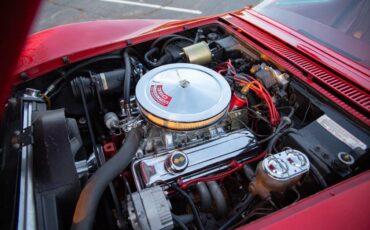 Chevrolet-Corvette-1969-red-12