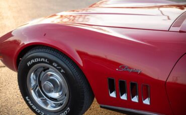 Chevrolet-Corvette-1969-red-7