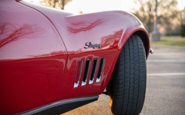 Chevrolet-Corvette-1969-red-8