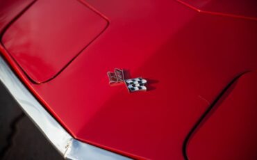 Chevrolet-Corvette-1969-red-9