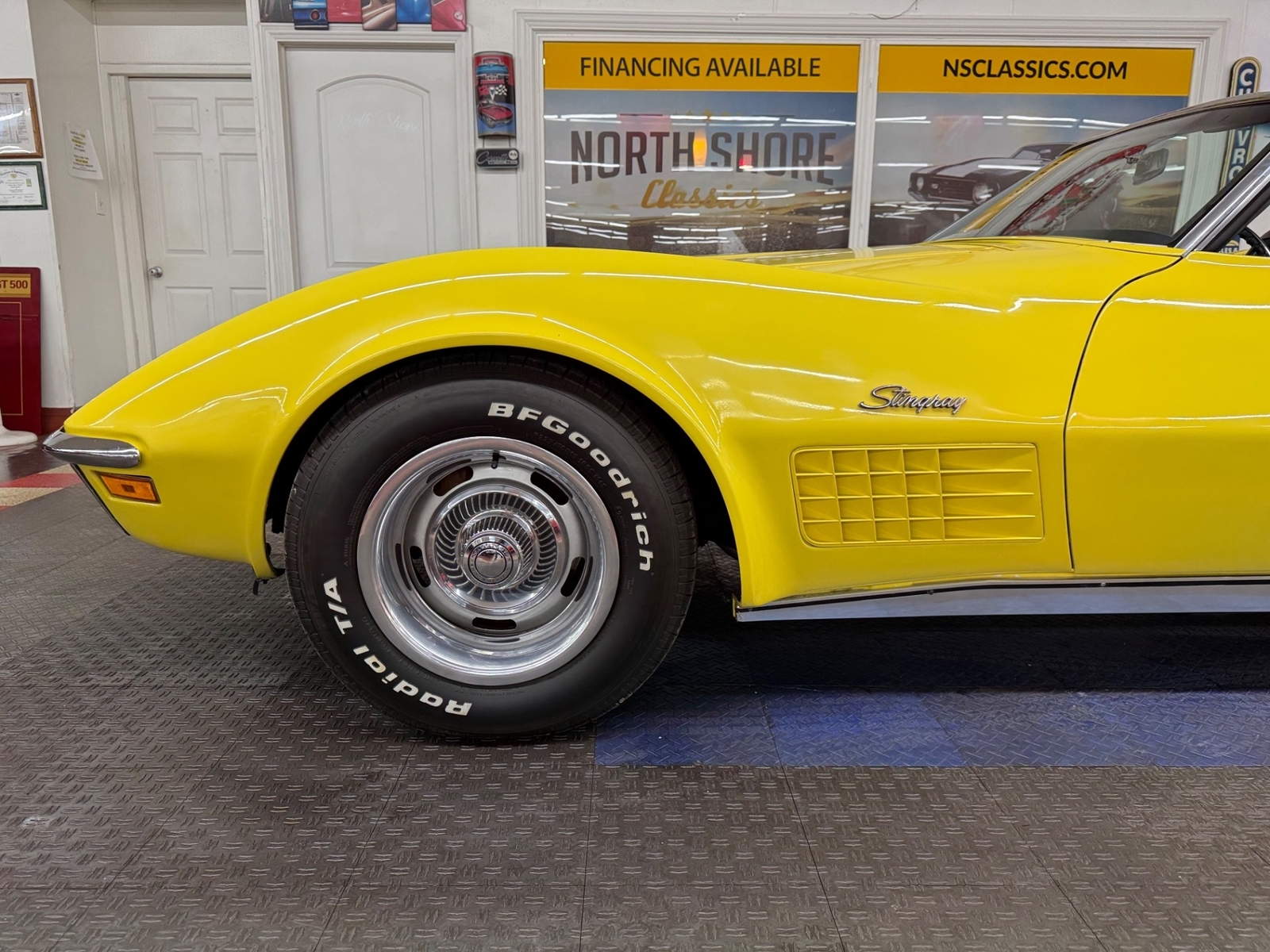 Chevrolet-Corvette-1970-21