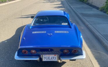 Chevrolet-Corvette-1970-Convertible-11