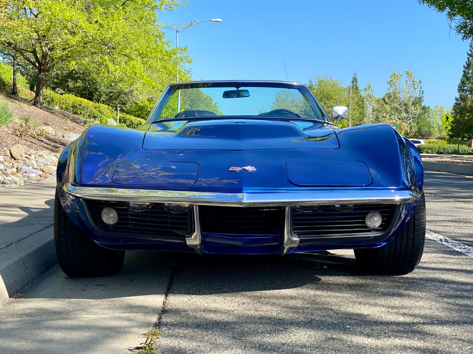 Chevrolet-Corvette-1970-Convertible-9