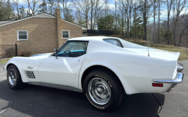 Chevrolet-Corvette-1970-Coupe-1
