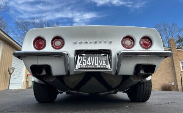 Chevrolet-Corvette-1970-Coupe-11