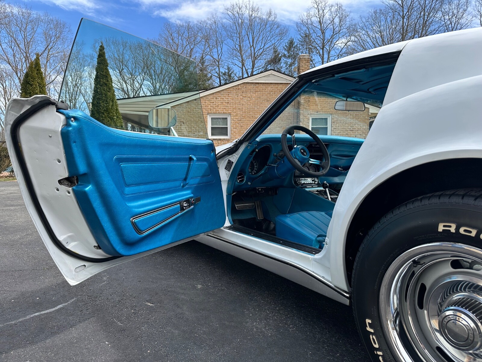 Chevrolet-Corvette-1970-Coupe-12