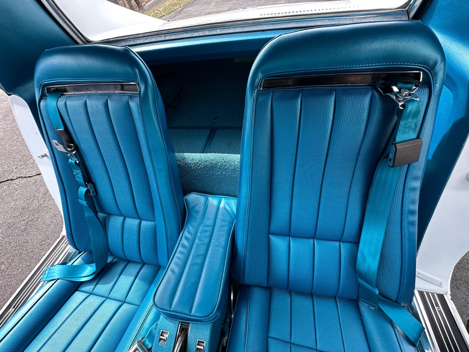 Chevrolet-Corvette-1970-Coupe-13