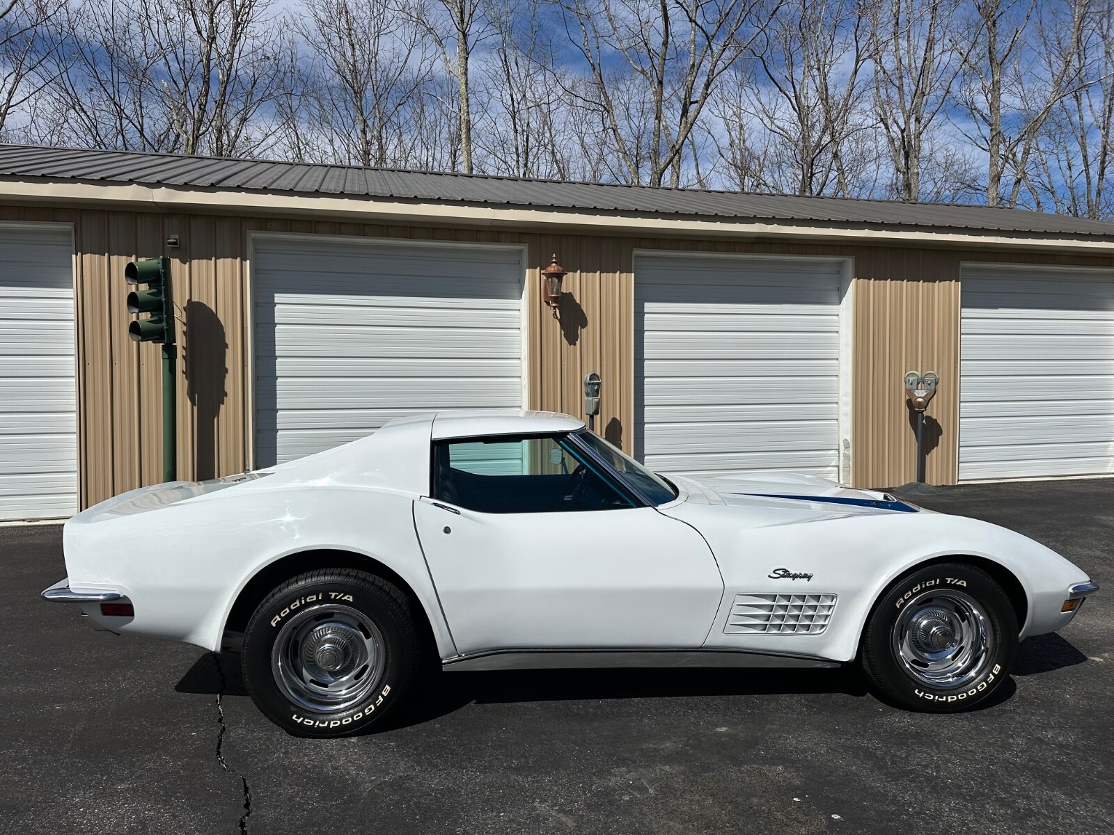 Chevrolet-Corvette-1970-Coupe-8