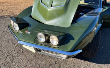 Chevrolet-Corvette-1970-green-19