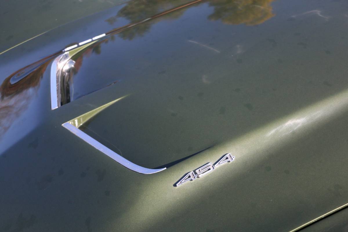 Chevrolet-Corvette-1970-green-8