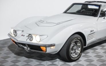 Chevrolet-Corvette-1971-18