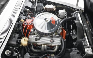 Chevrolet-Corvette-1971-19