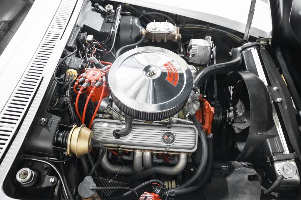 Chevrolet-Corvette-1971-19