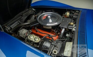 Chevrolet-Corvette-1971-24