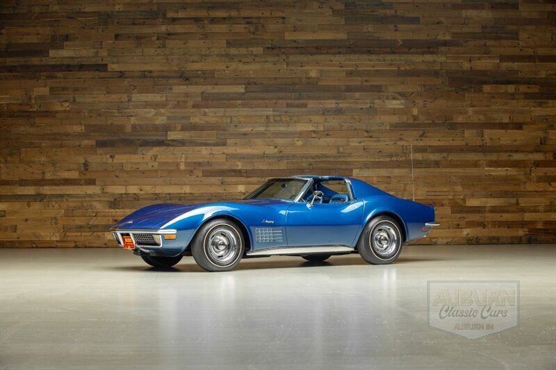 Chevrolet-Corvette-1971-25