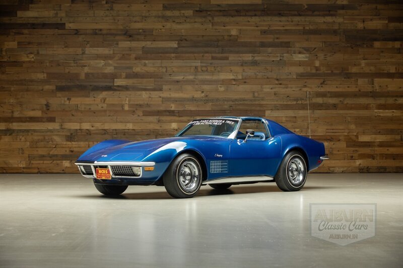 Chevrolet Corvette 1971 --