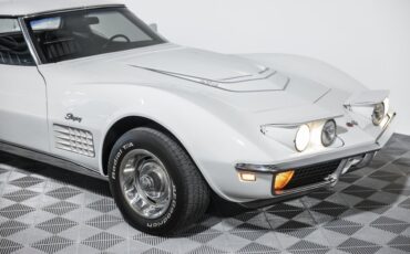 Chevrolet-Corvette-1971-4