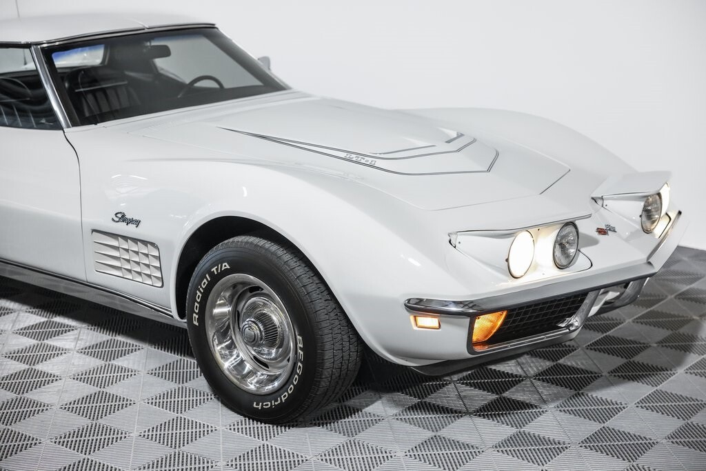 Chevrolet-Corvette-1971-4