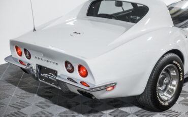 Chevrolet-Corvette-1971-6