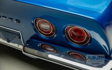 Chevrolet-Corvette-1971-8