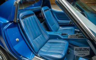 Chevrolet-Corvette-1971-9