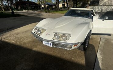Chevrolet-Corvette-1971-Convertible-13