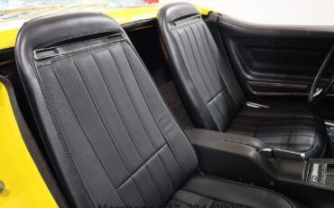 Chevrolet-Corvette-1971-Convertible-13