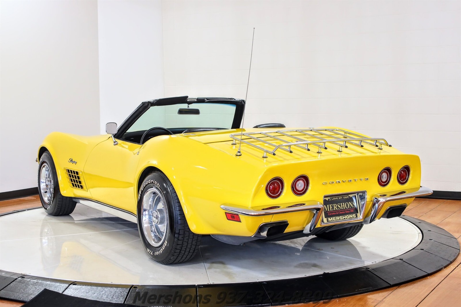 Chevrolet-Corvette-1971-Convertible-4