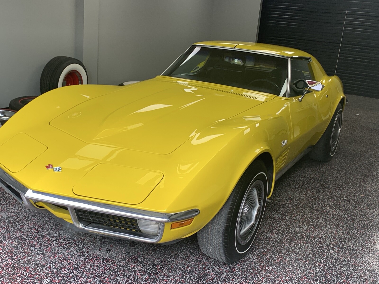 Chevrolet-Corvette-1971-Coupe-2