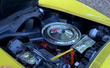 Chevrolet-Corvette-1971-Coupe-21
