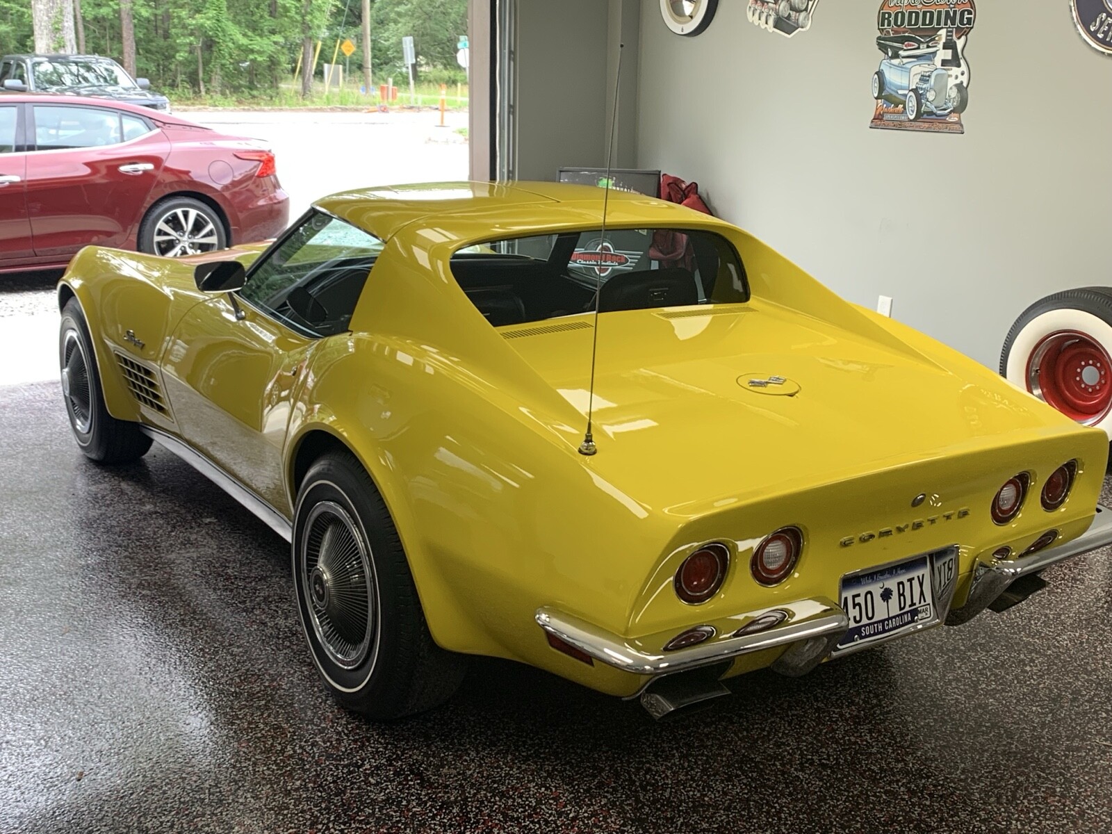 Chevrolet-Corvette-1971-Coupe-3