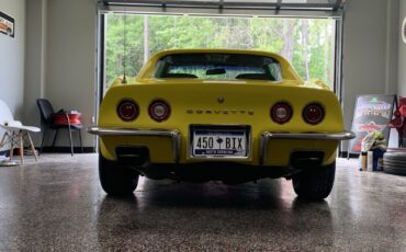 Chevrolet-Corvette-1971-Coupe-5
