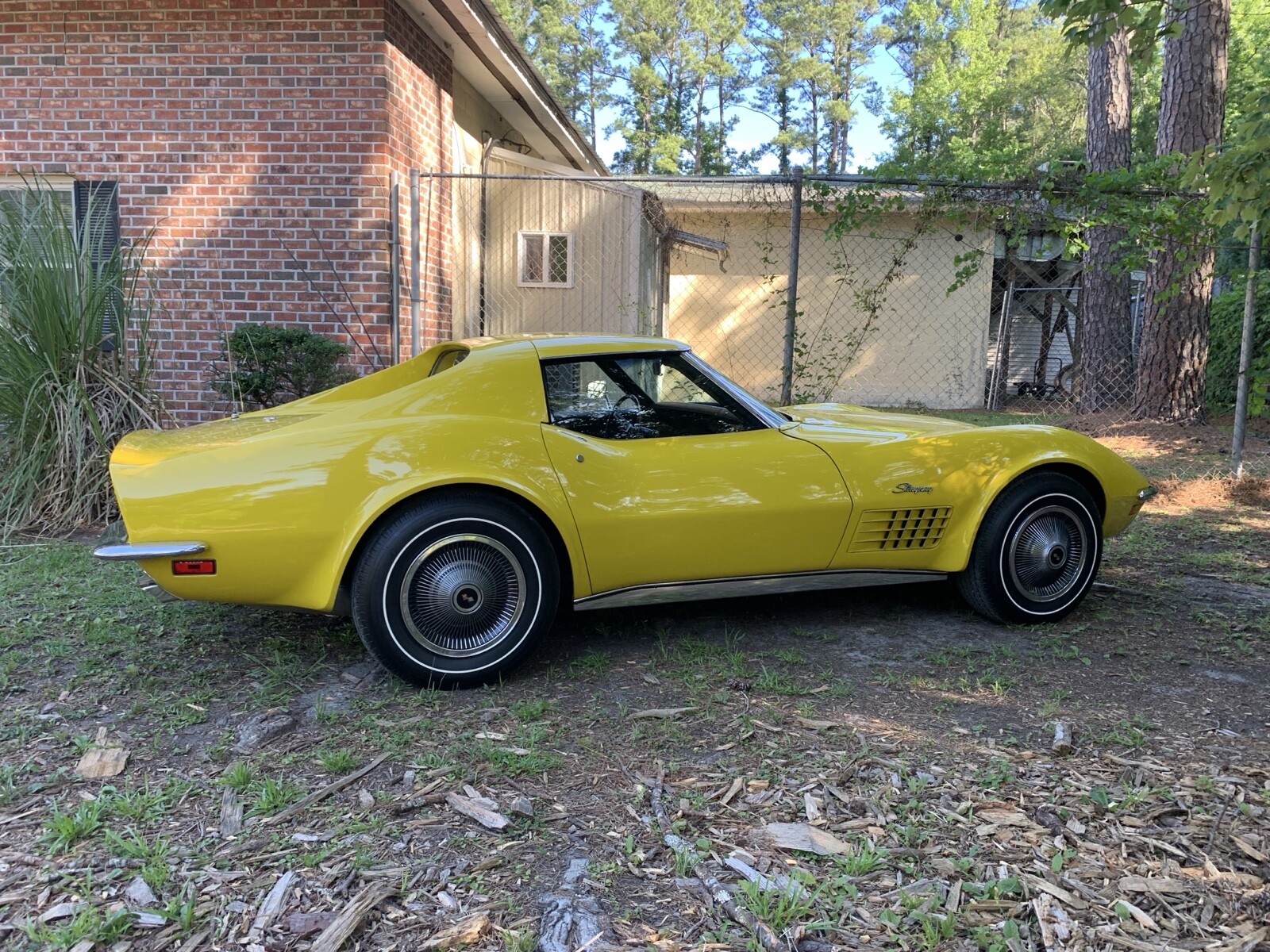 Chevrolet-Corvette-1971-Coupe-8