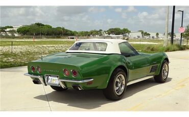 Chevrolet-Corvette-1971-TWO-DOOR-CONVERTIBLE-3