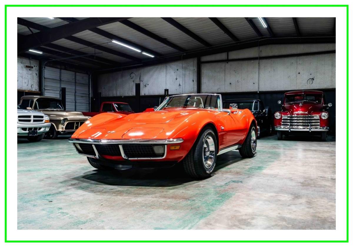 Chevrolet Corvette  1971 orange