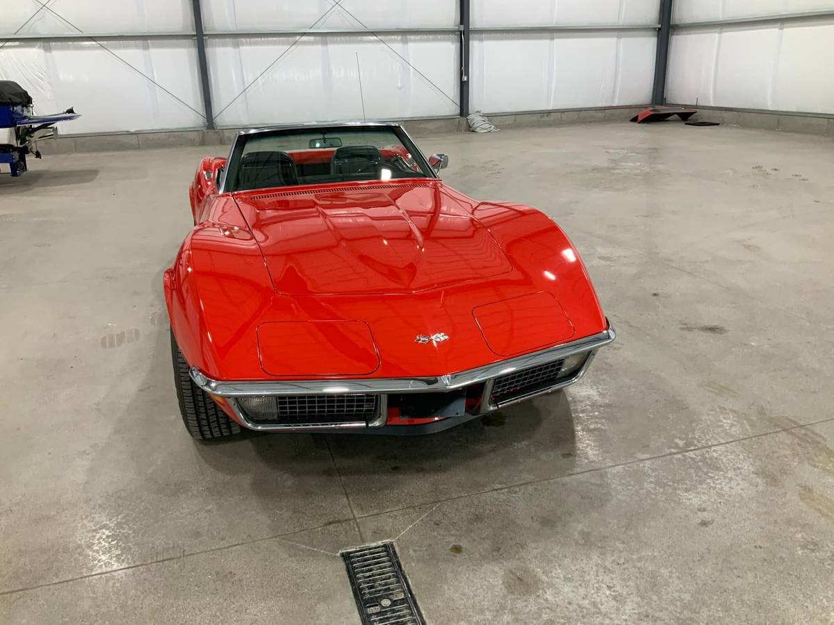 Chevrolet-Corvette-1971-red-1