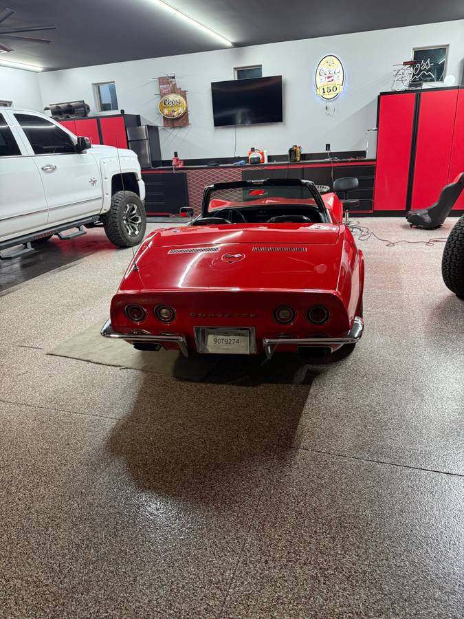 Chevrolet-Corvette-1971-red-15