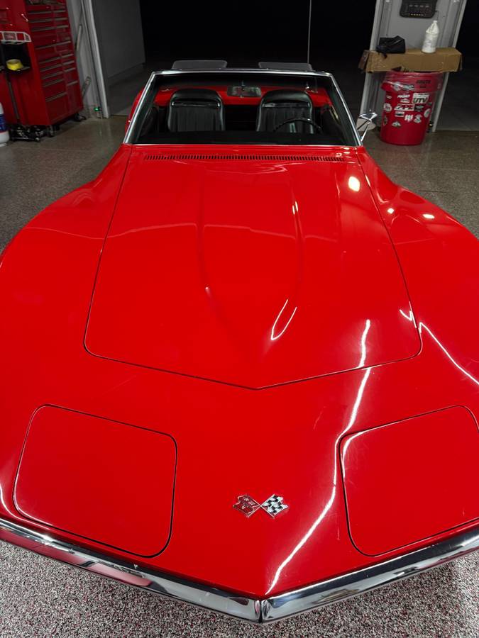 Chevrolet-Corvette-1971-red-16