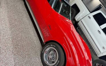 Chevrolet-Corvette-1971-red-17