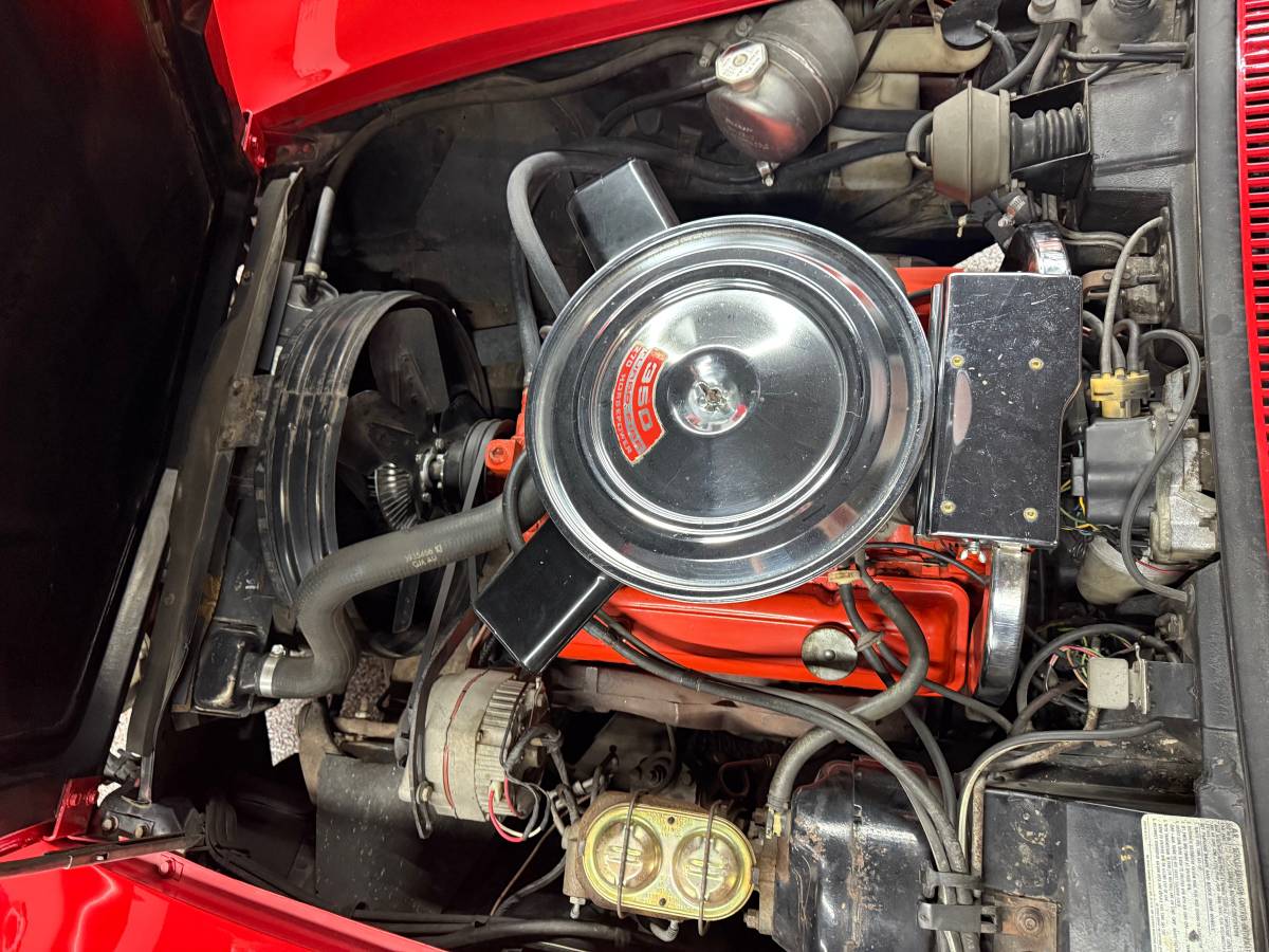 Chevrolet-Corvette-1971-red-19