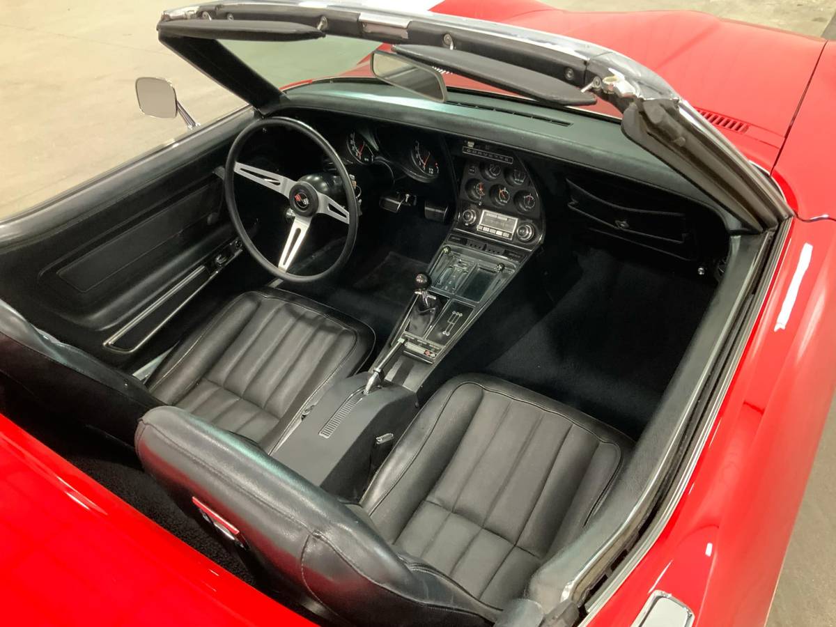 Chevrolet-Corvette-1971-red-2