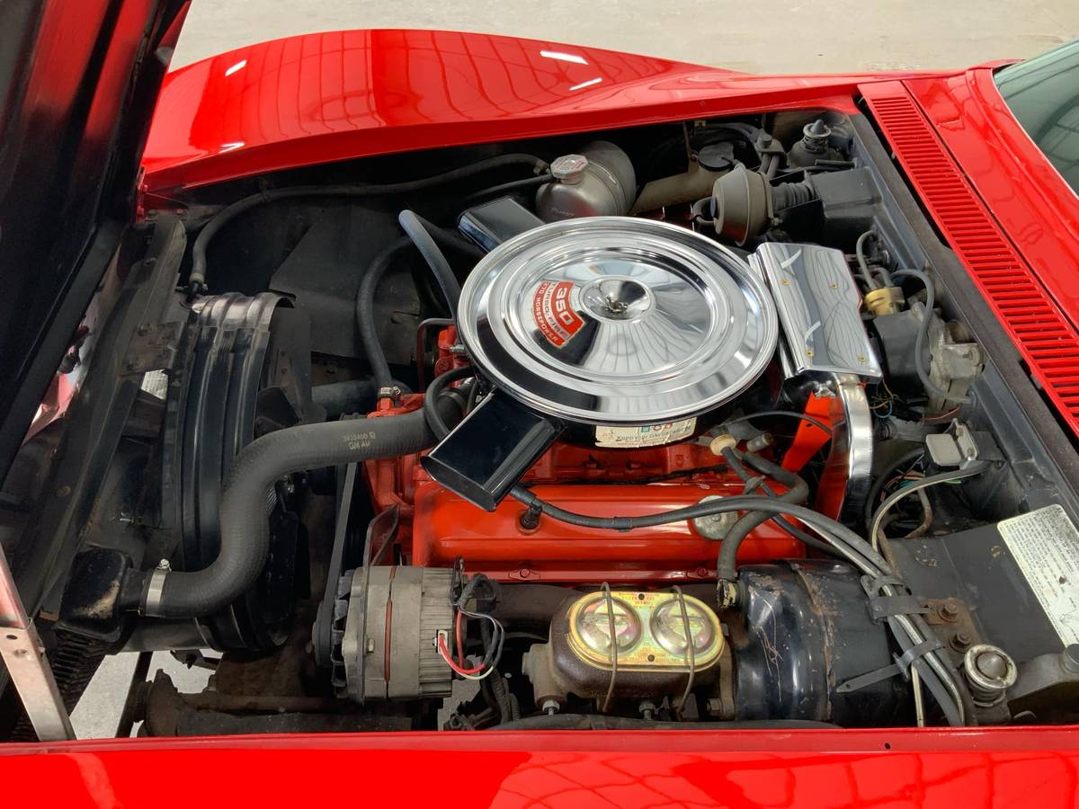 Chevrolet-Corvette-1971-red-8