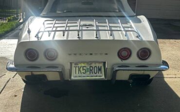 Chevrolet-Corvette-1971-white-11