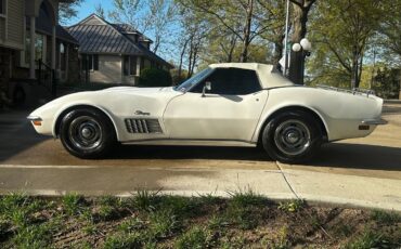 Chevrolet-Corvette-1971-white-19