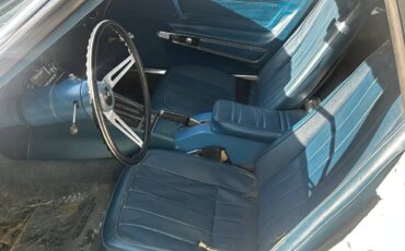 Chevrolet-Corvette-1971-white-9
