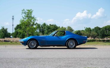 Chevrolet-Corvette-1972-2-Door-1