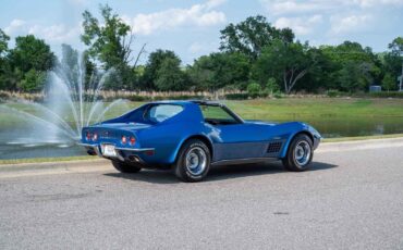 Chevrolet-Corvette-1972-2-Door-16